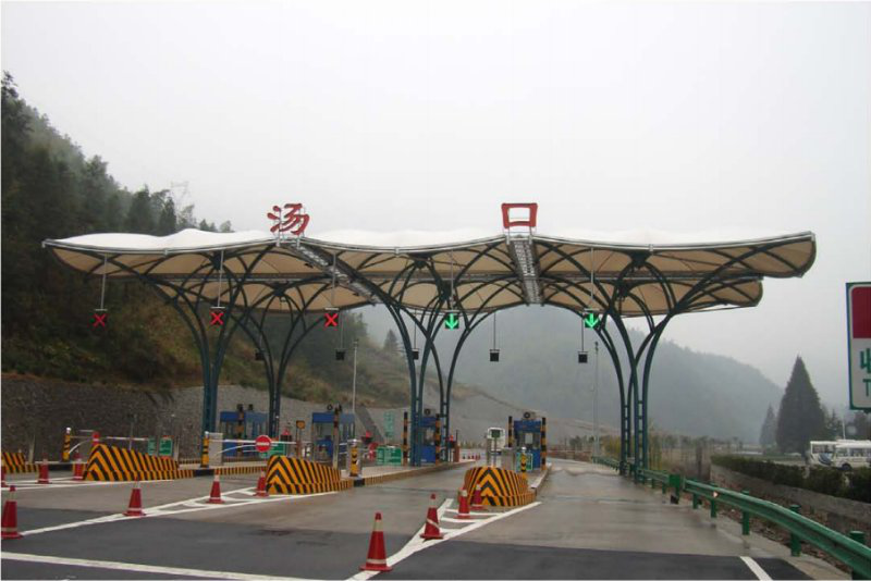 �����Sɽ�������M(f��i)վĤ�Y(ji��)��(g��u)