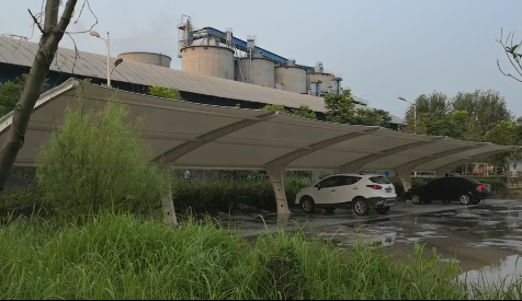 �Ї����މμ��F��������ˮ�����޹�˾Ĥ�Y��ͣ܇��